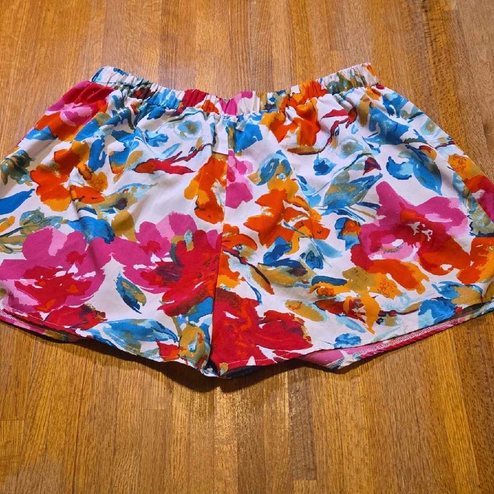 SHEIN Curve Women 3XL Bright Multicolor Floral High Waist Elastic Pull On Shorts
